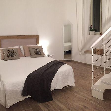 Little Tower Apartment บารี ภายนอก รูปภาพ